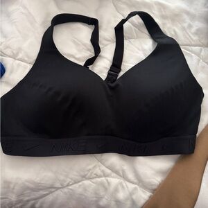 Nike Women's Sleek Black Sports Bra
